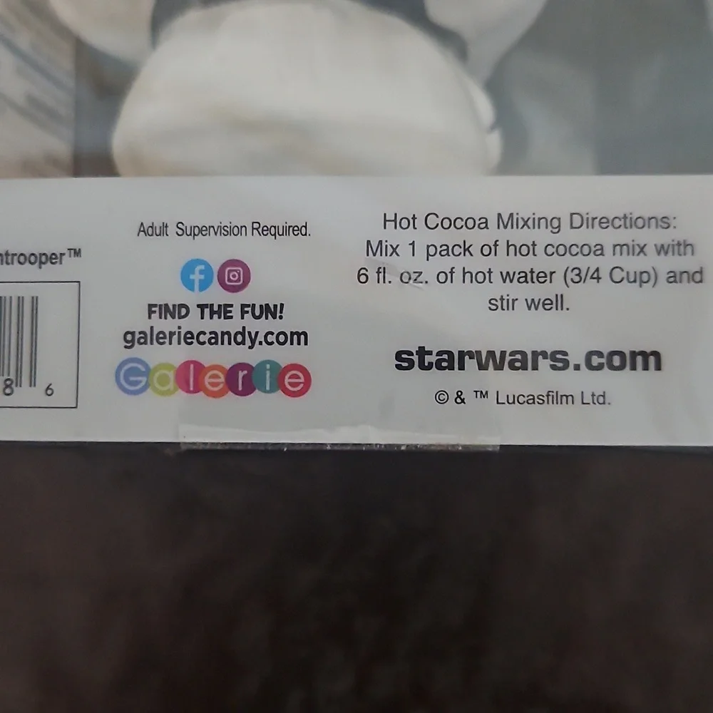 Star Wars Black and White Stormtrooper Goblet - Picture 5 of 11